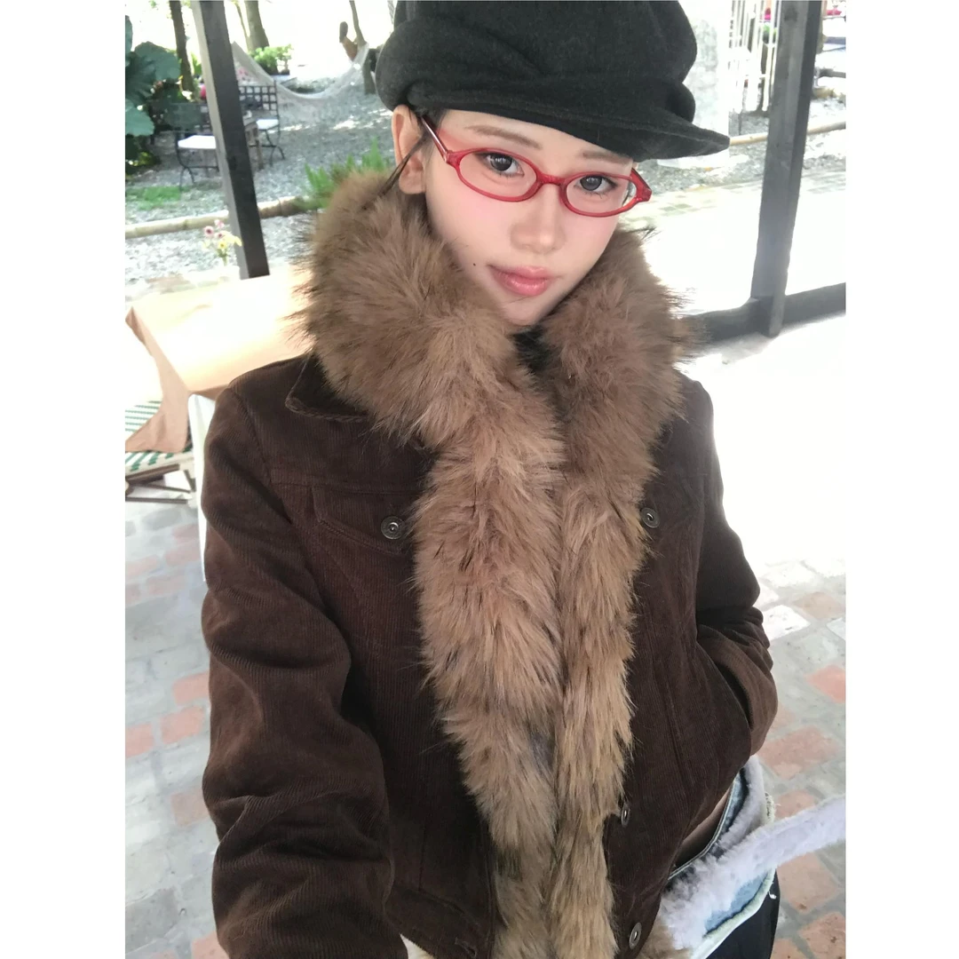 法式复古时尚高级感短款宽松秋冬新款外套宽松百搭上衣女配裤子