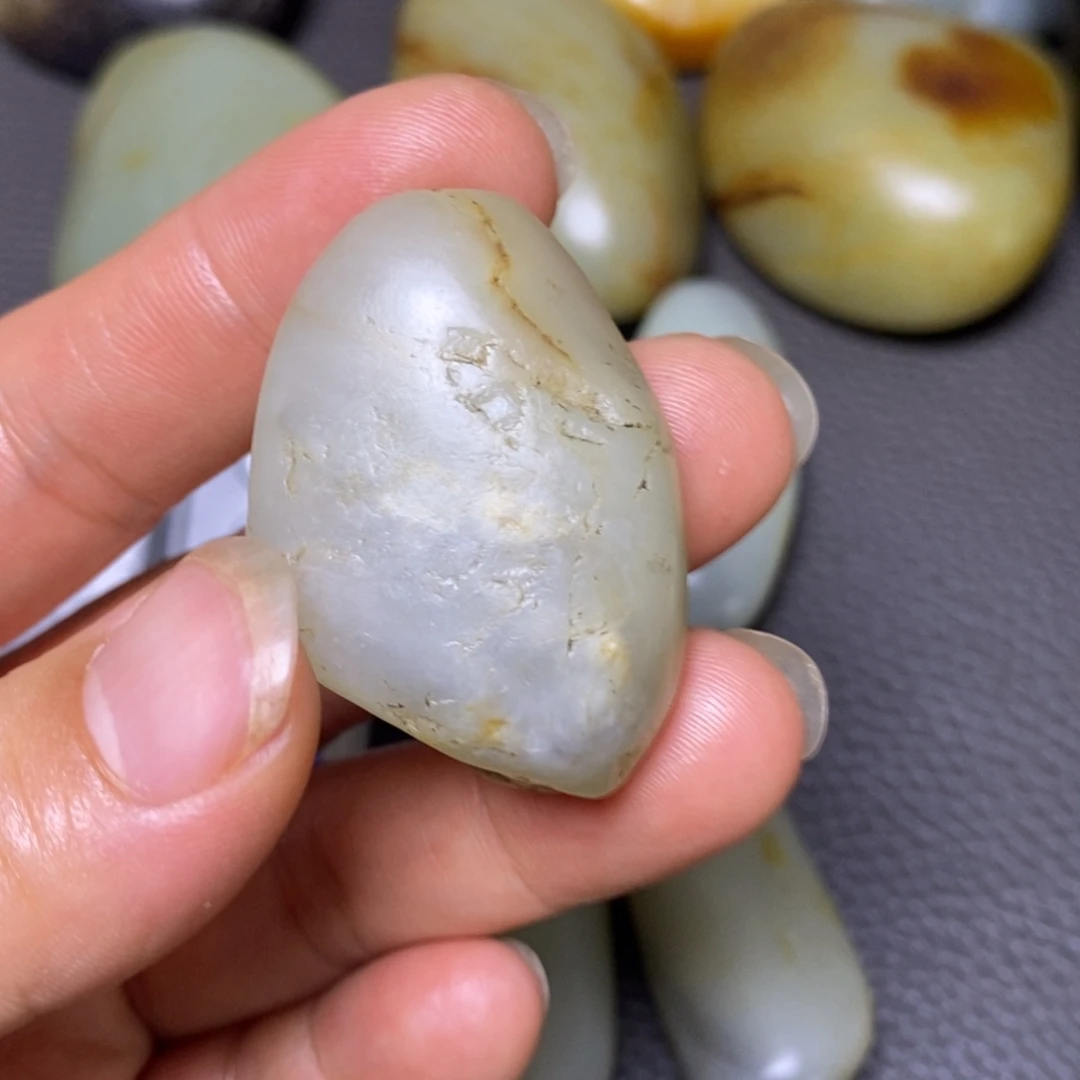 未镶嵌和田玉挂件