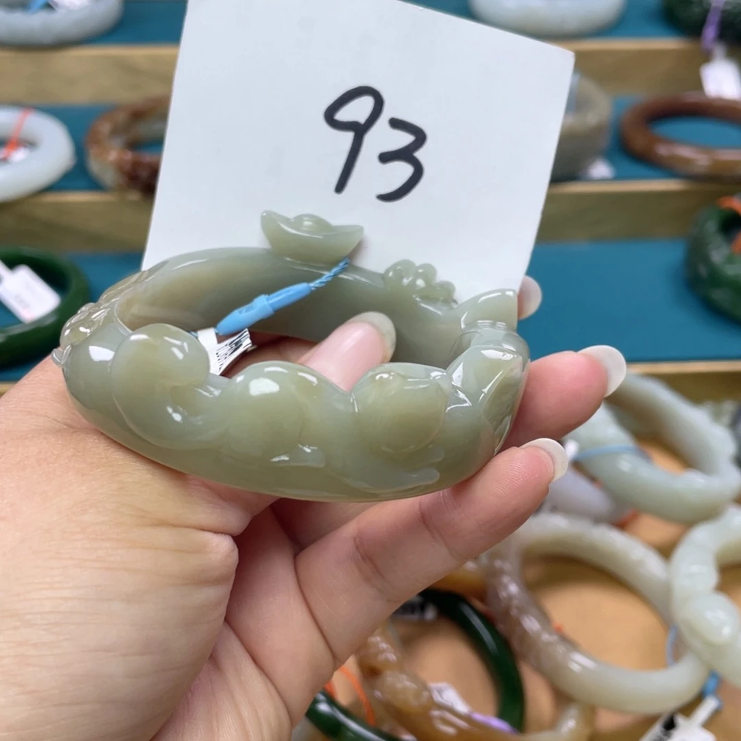 未镶嵌手镯和田玉圈口57