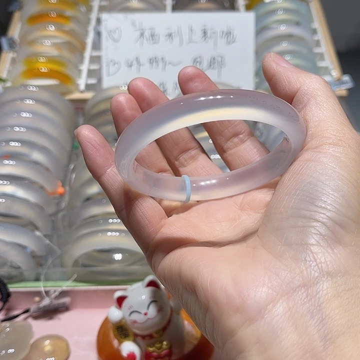 玛瑙/玉髓未镶嵌手镯