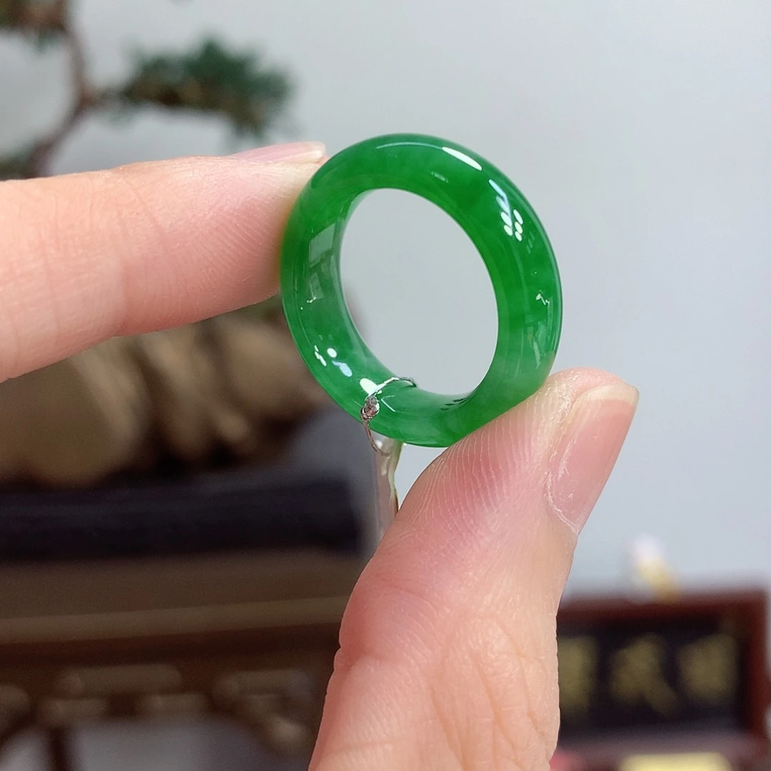 翡翠未镶嵌戒圈14号