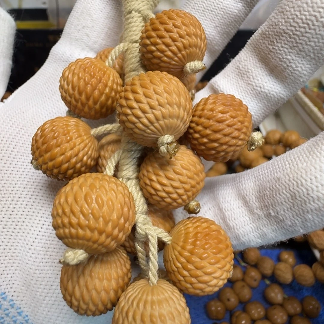 手串猴头核桃猴头雕刻新龙鳞葡萄珠