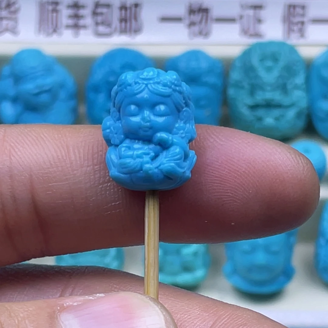 绿松石未镶嵌天然原矿绿松石雕件