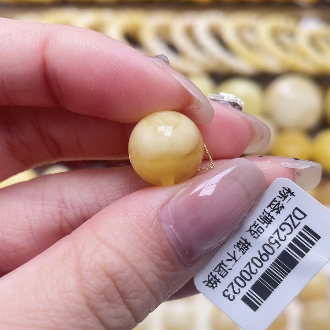 琥珀未镶嵌裸石12.6mm圆珠瑕