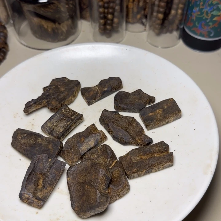 树脂制品阿*原母树66克