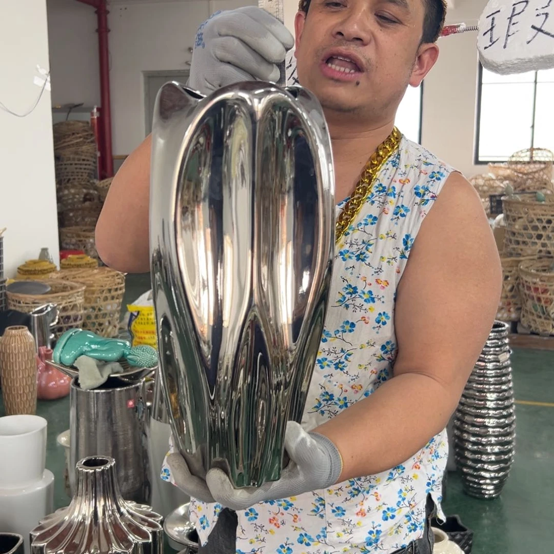 摆件27 号高中低温陶瓷工艺瓶（部分微瑕）