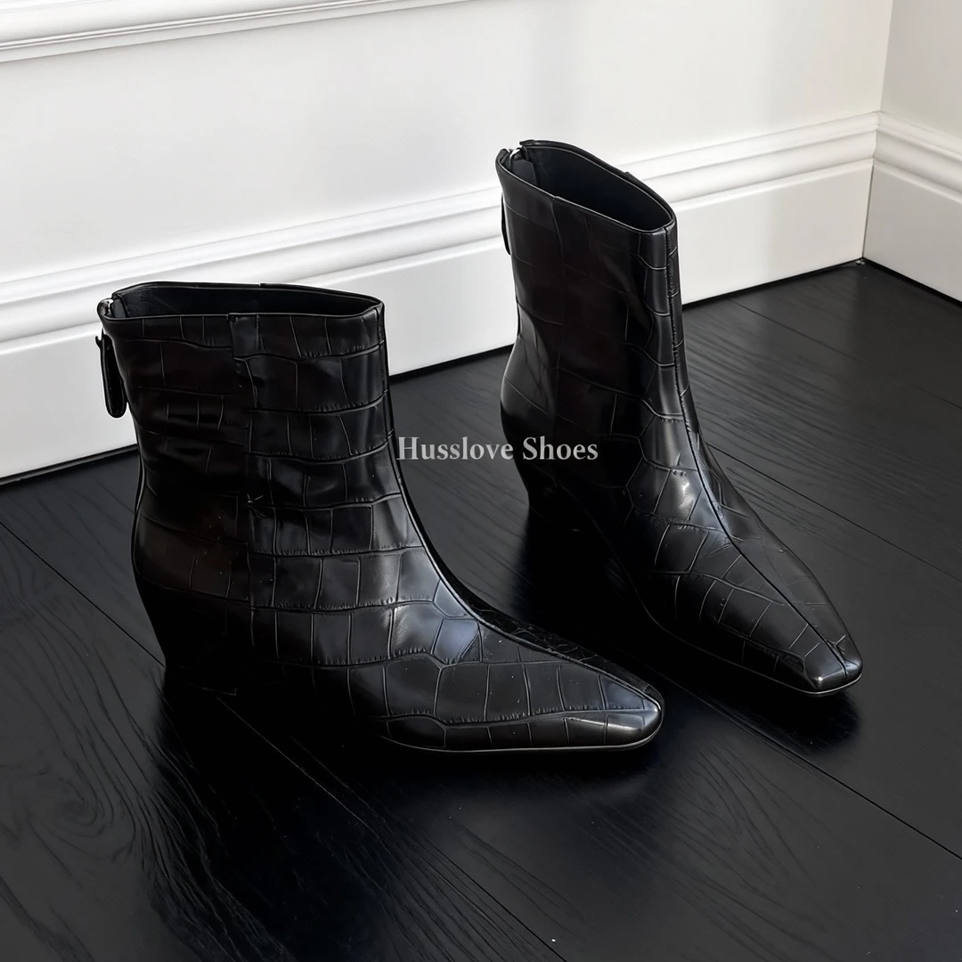 HUSSLOVE 牛皮·跟高5CM·时尚欧美风石头纹气质内增高时装短靴女