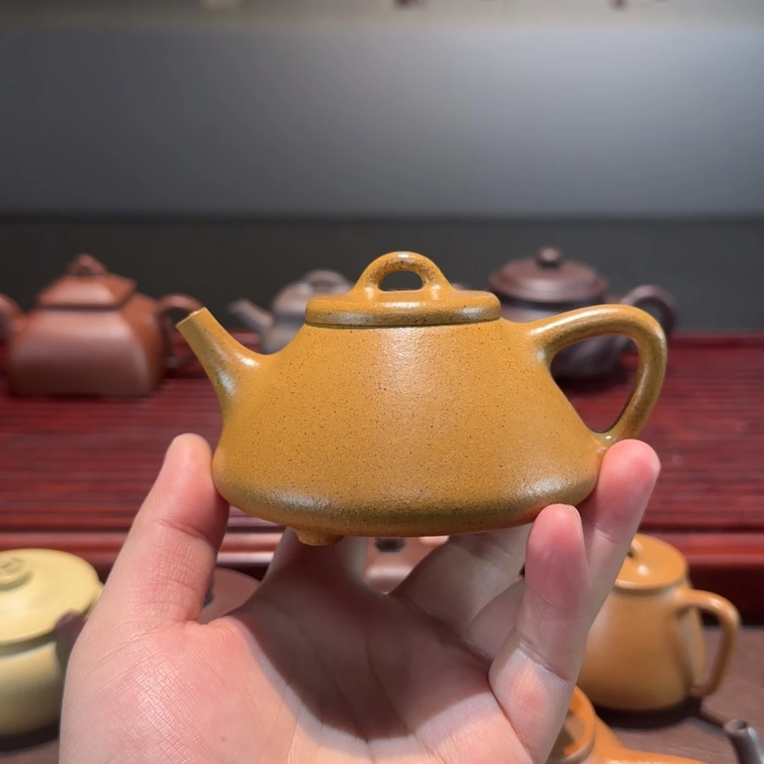 紫砂茶壶默*老宕口黄金段子冶石瓢