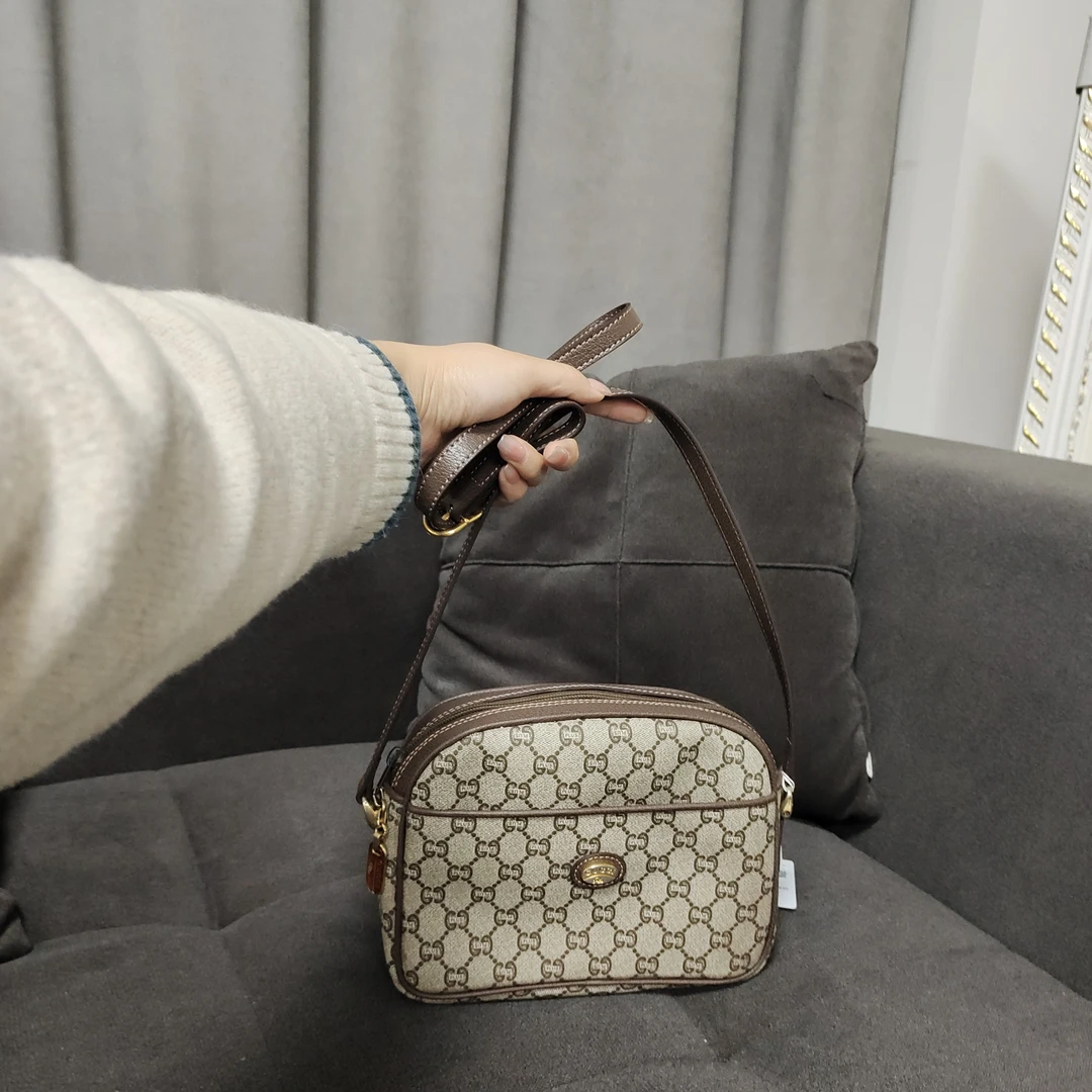 95新 GUCCI/古驰 兔兔奢欣欣/古驰斜挎包/240518066