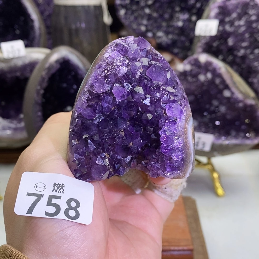 大型摆件（非配饰）未镶嵌紫晶
