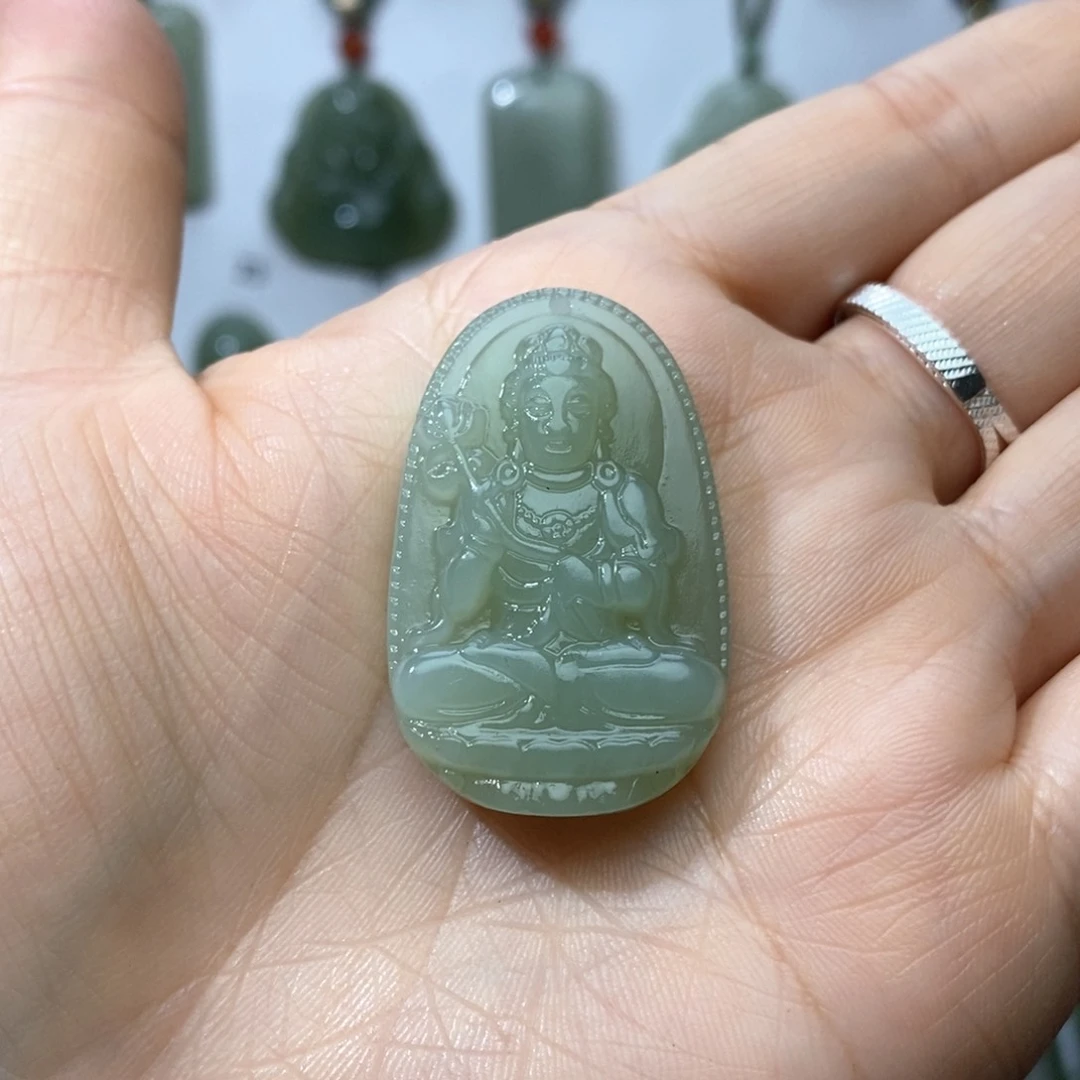 和田玉颈饰未镶嵌守护神大势至菩萨