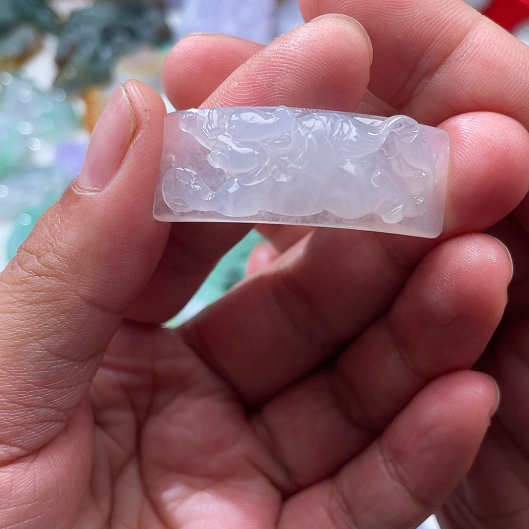 翡翠未镶嵌颈饰翡玉缘翡翠