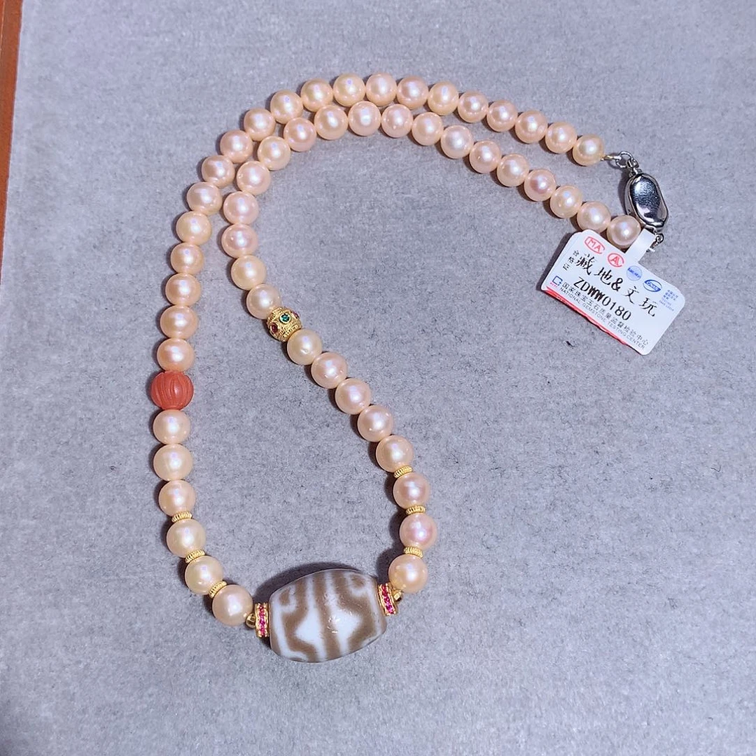 玛瑙/玉髓颈饰未镶嵌