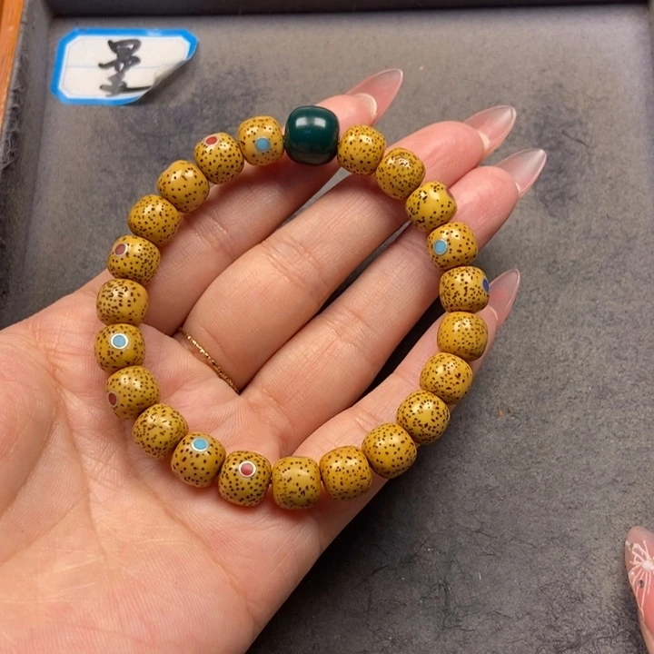 星月菩提吊坠菩提