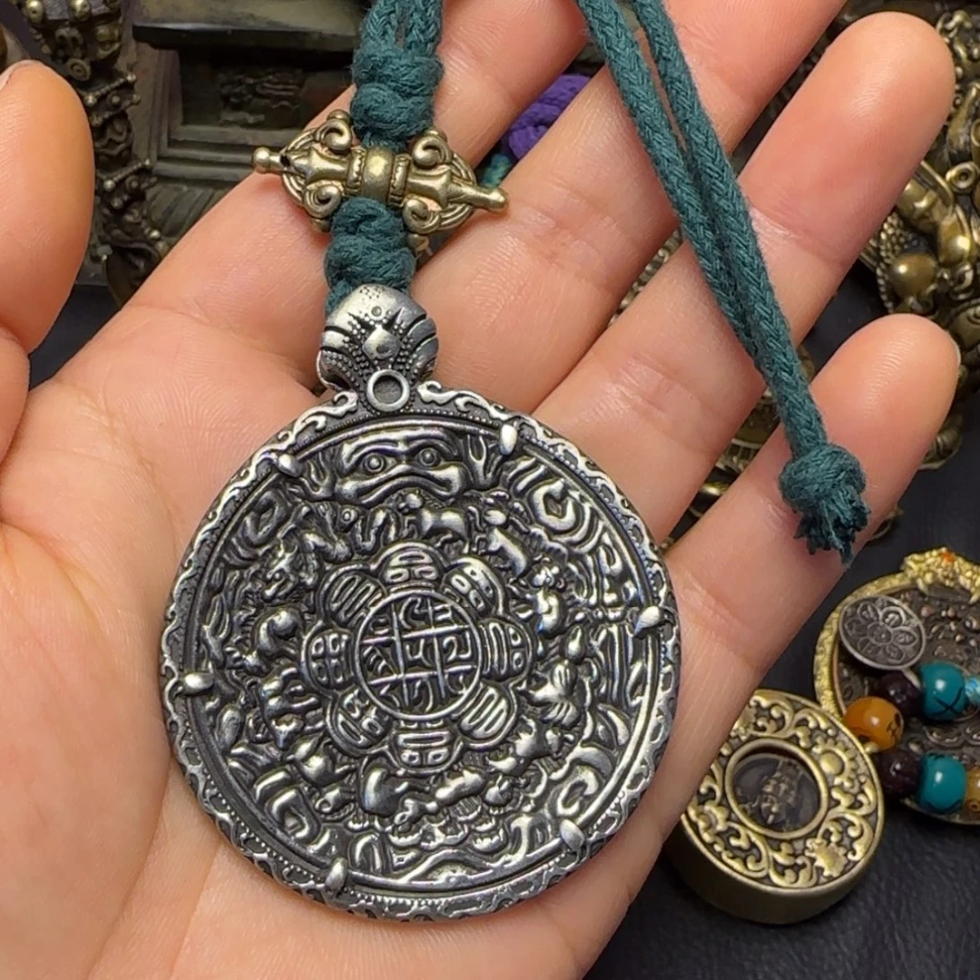 正***晶泥塑藏传牌子……藏传牌子