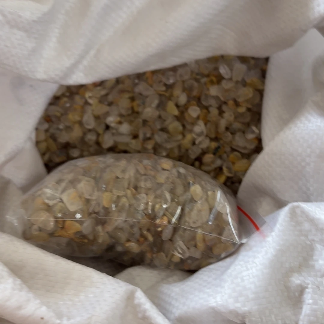 未镶嵌水晶大型摆件（非配饰）