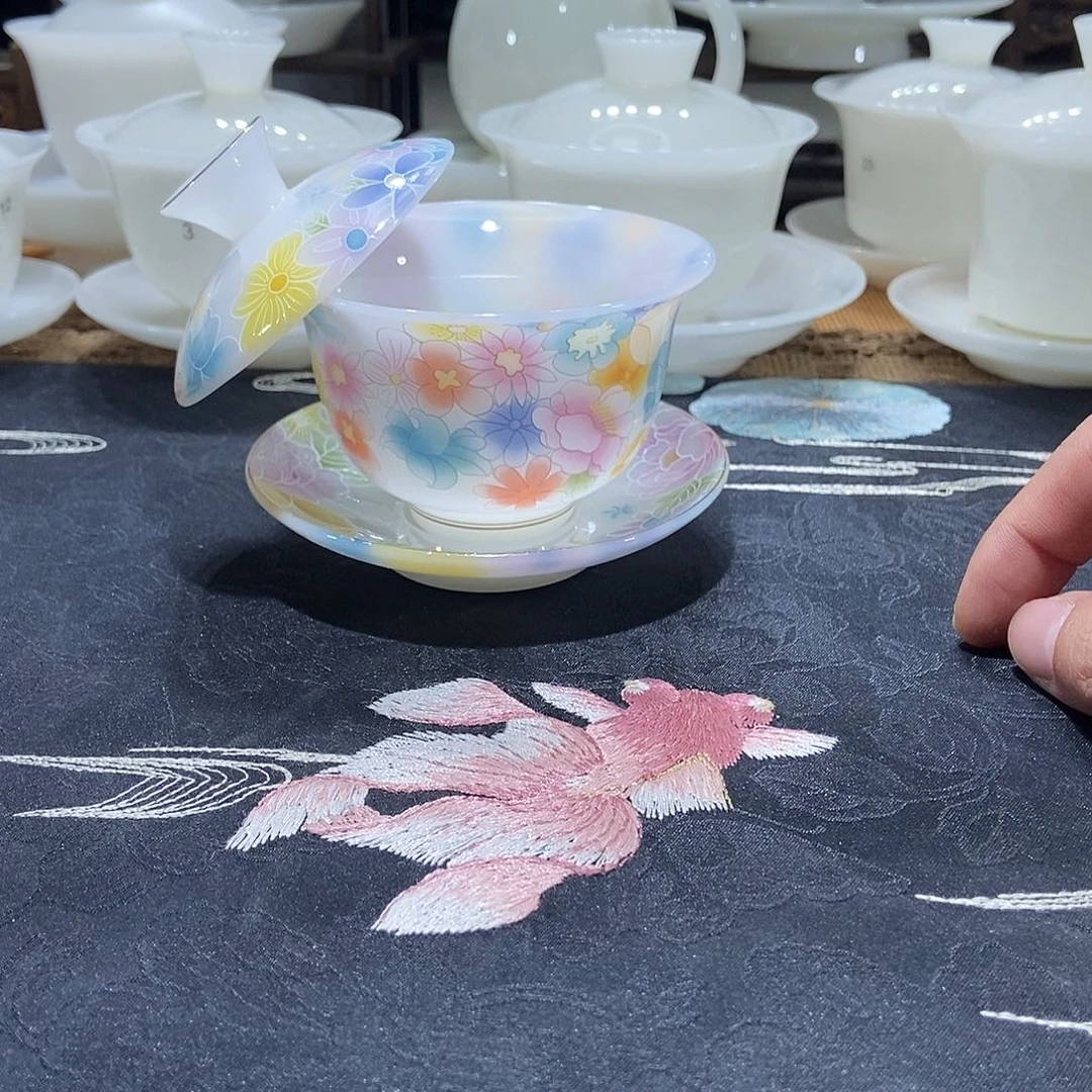 这么早还没有下班吧不回电话啊不