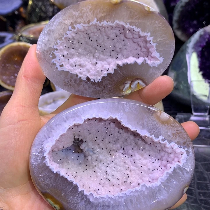 水晶稀有粉牙软盆未镶嵌