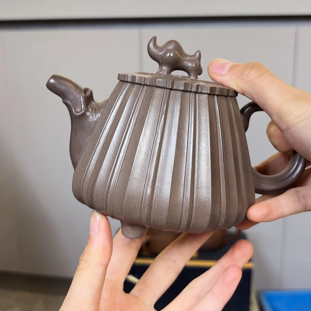 茶壶紫砂一壶李紫砂