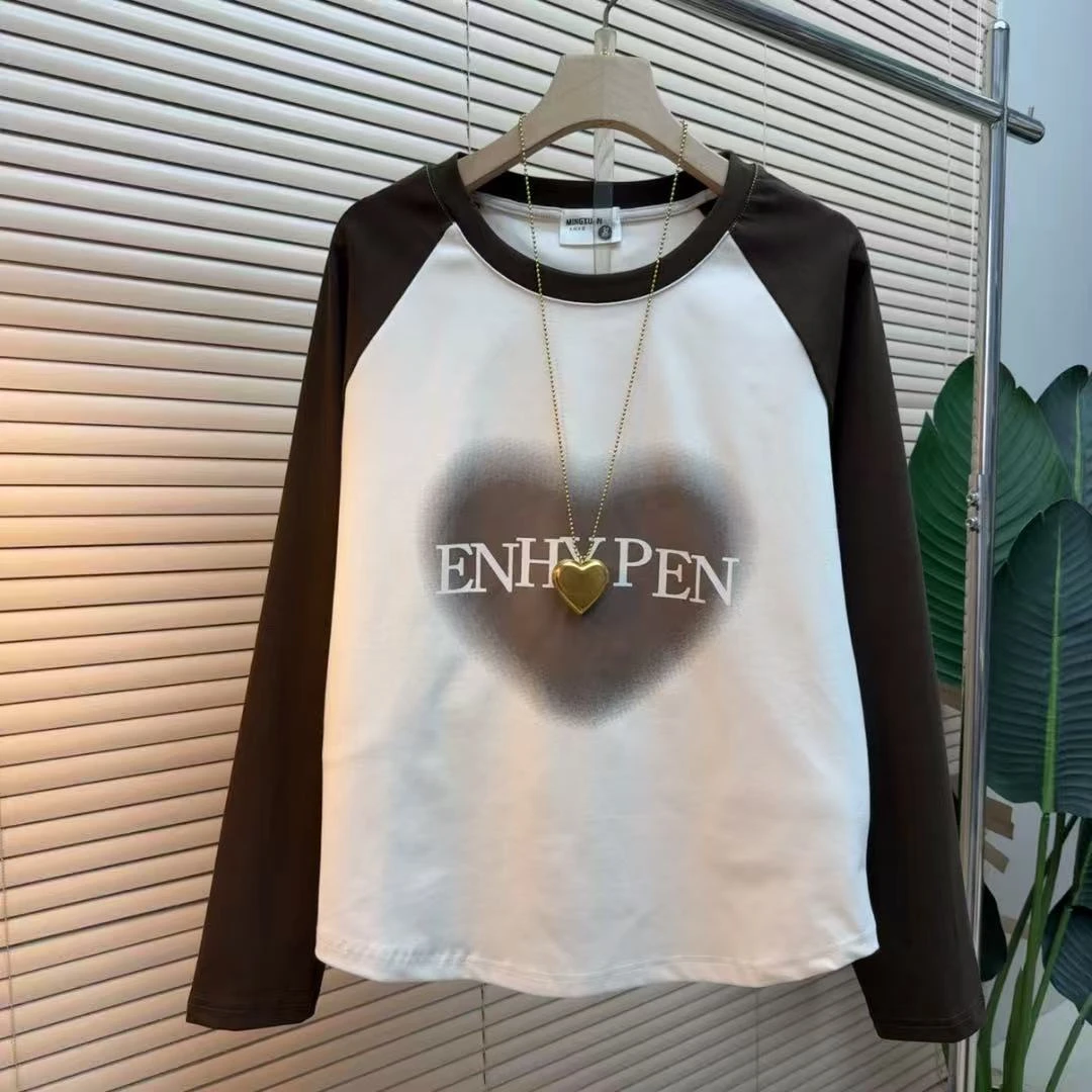 胖mm欧货时尚气质显瘦韩版拼接1100宽松长袖圆领撞色时髦女人衫