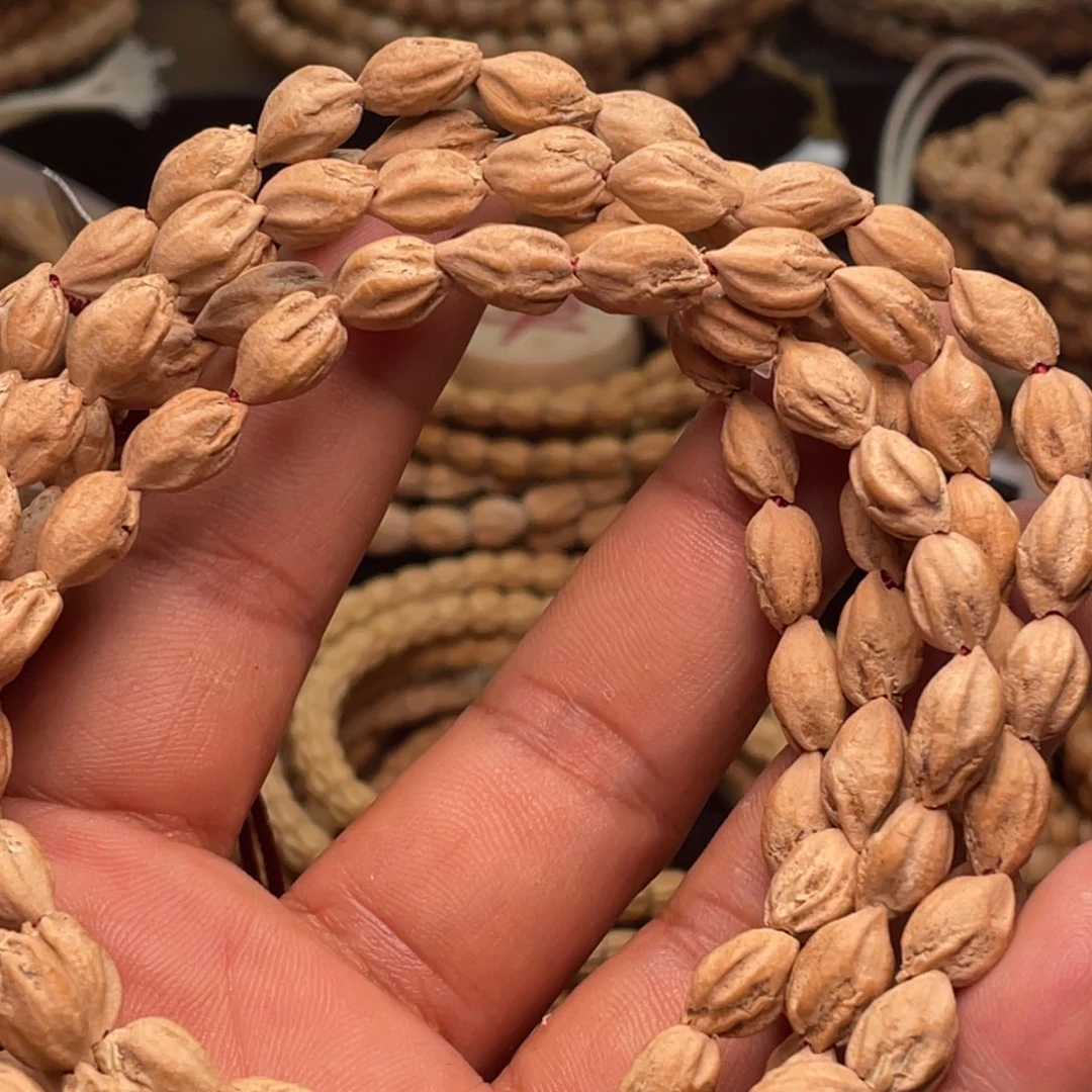 手串柏香籽/百香籽?