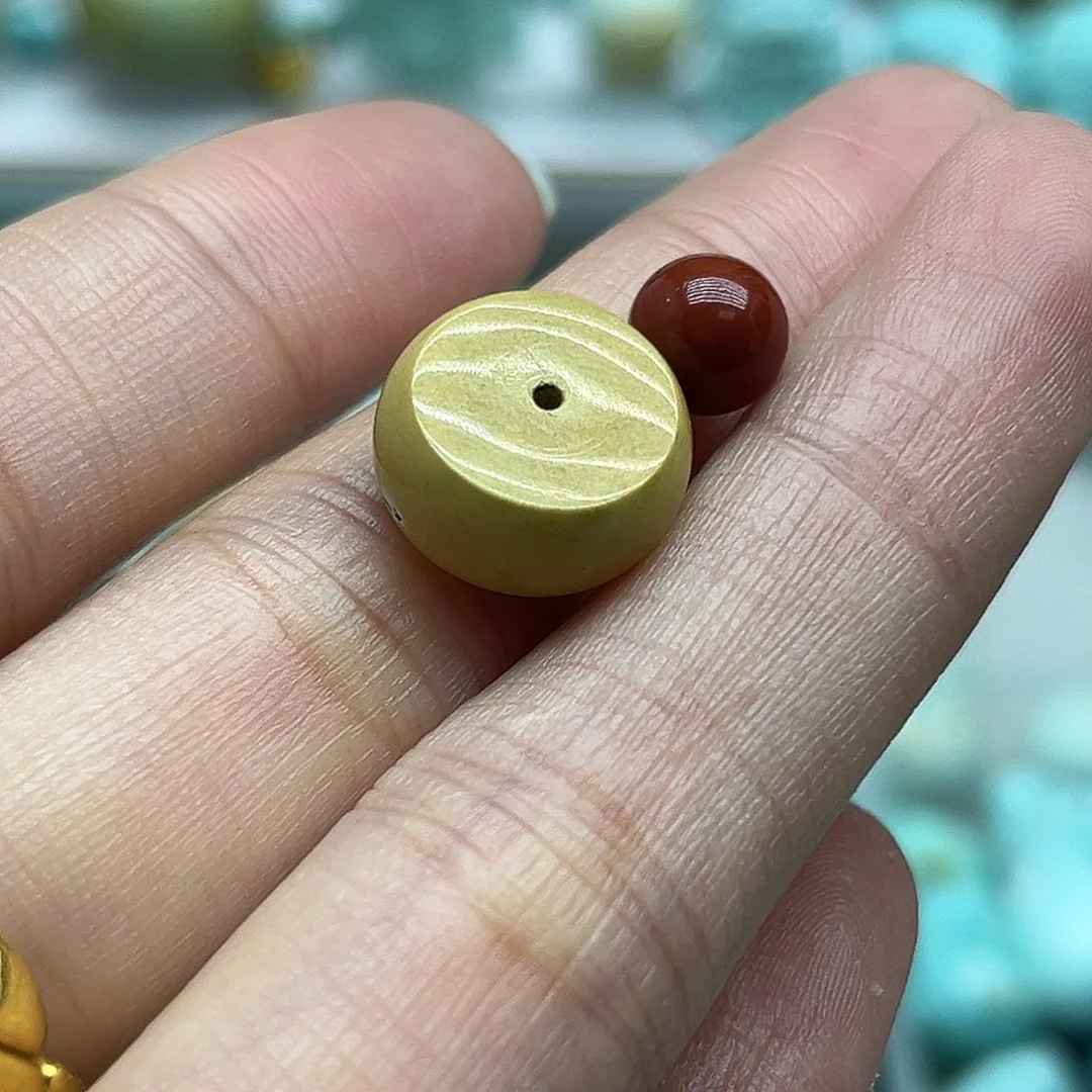 南红玛瑙未镶嵌珠宝奇石