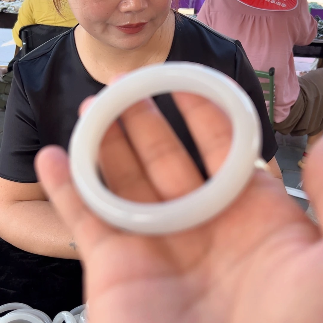 和田玉手镯未镶嵌老坑冰烟紫