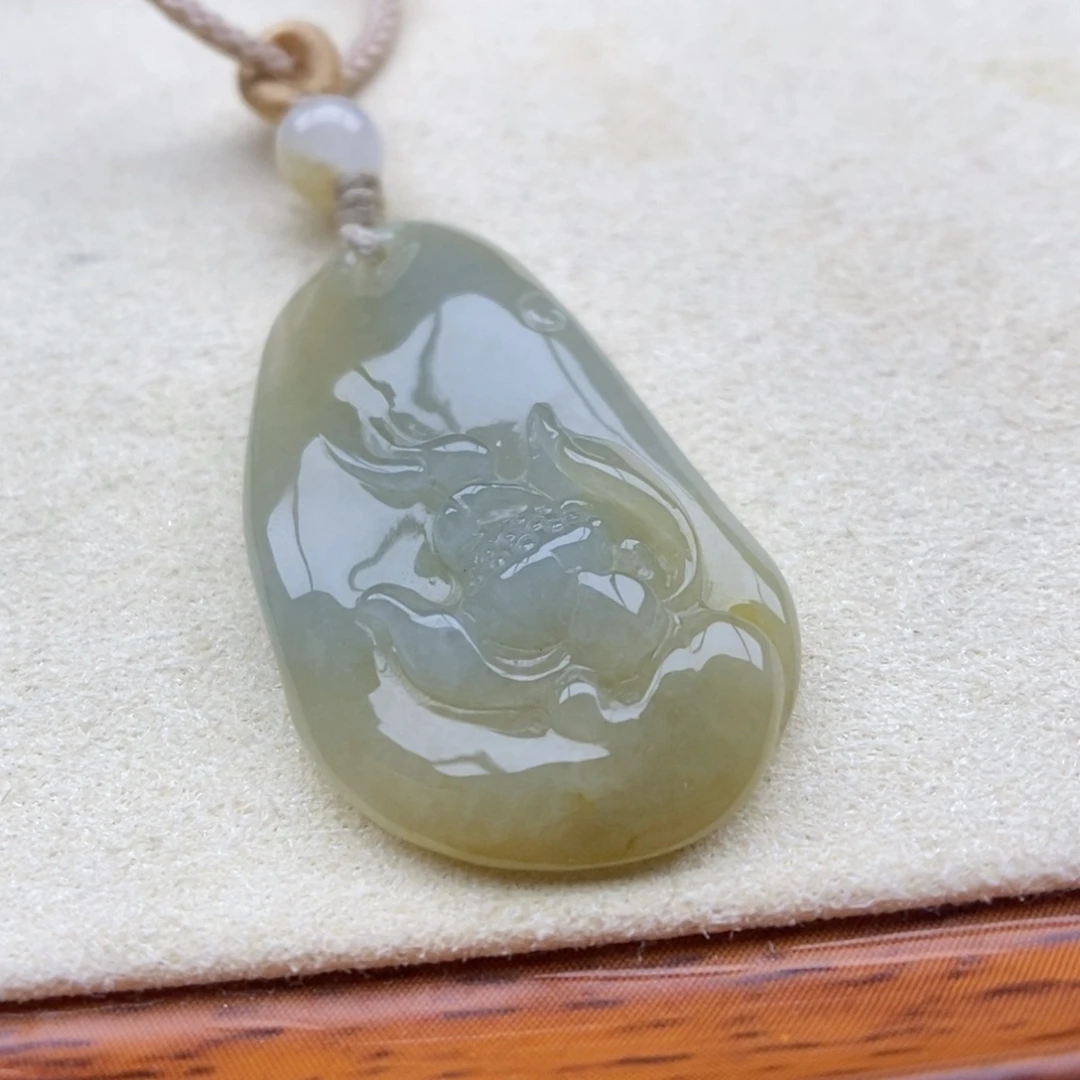 翡翠未镶嵌颈饰吊坠17