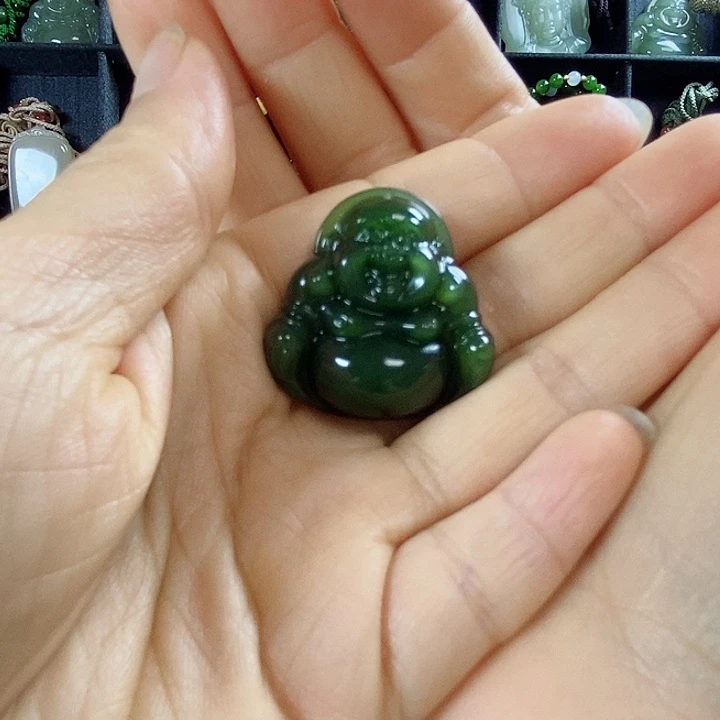 和田玉未镶嵌吊坠(赠链)