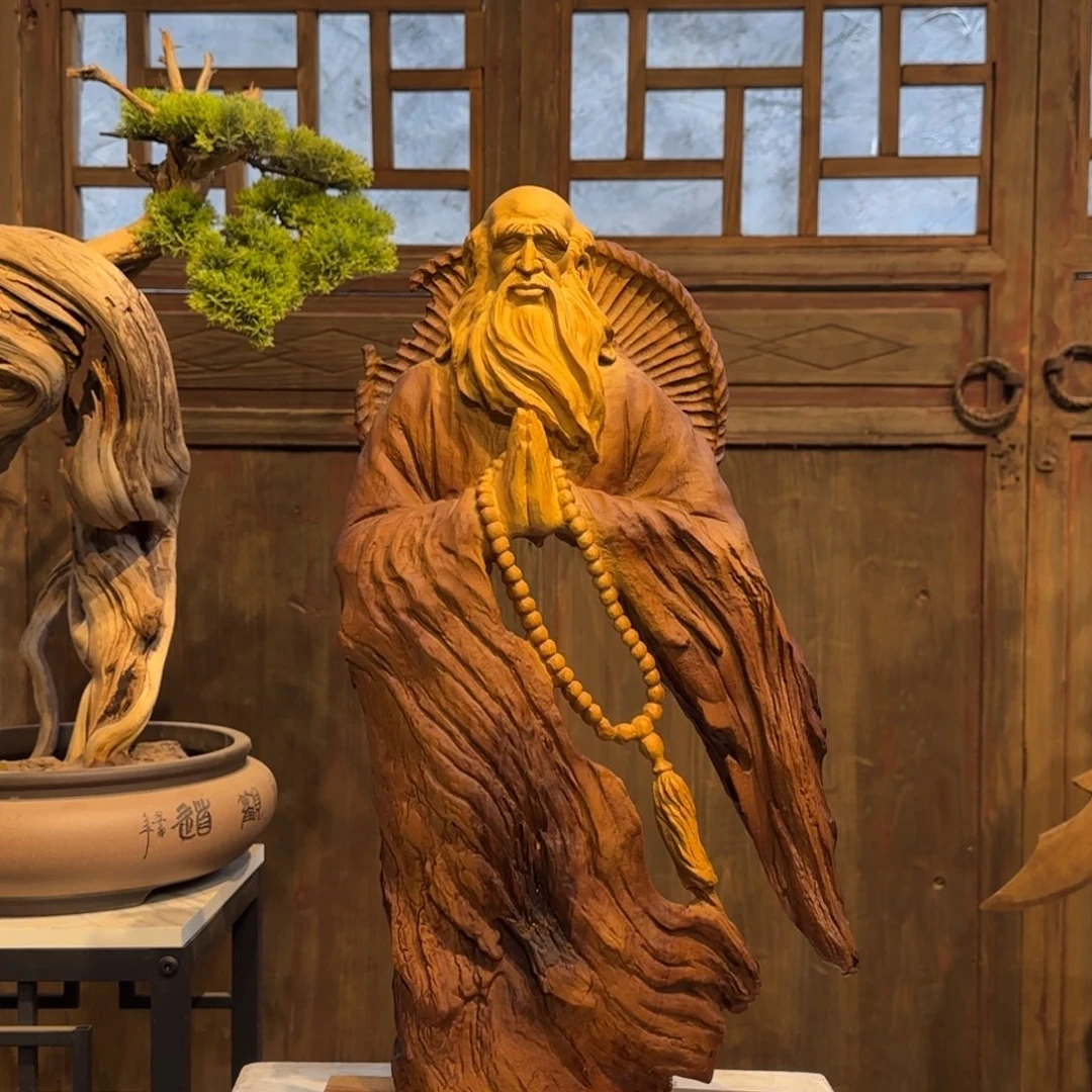 圣***法香樟木达摩祖师桌面摆件