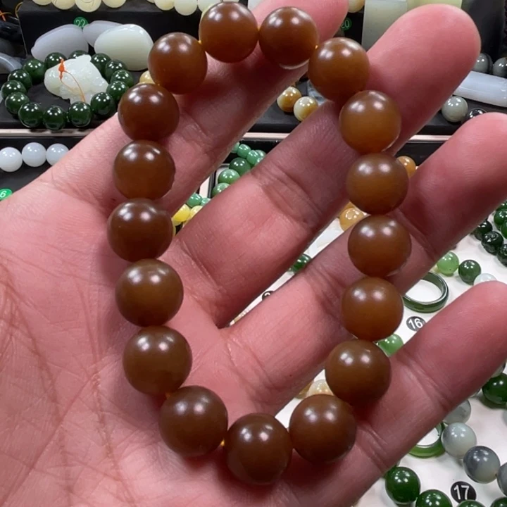 和田玉未镶嵌手串