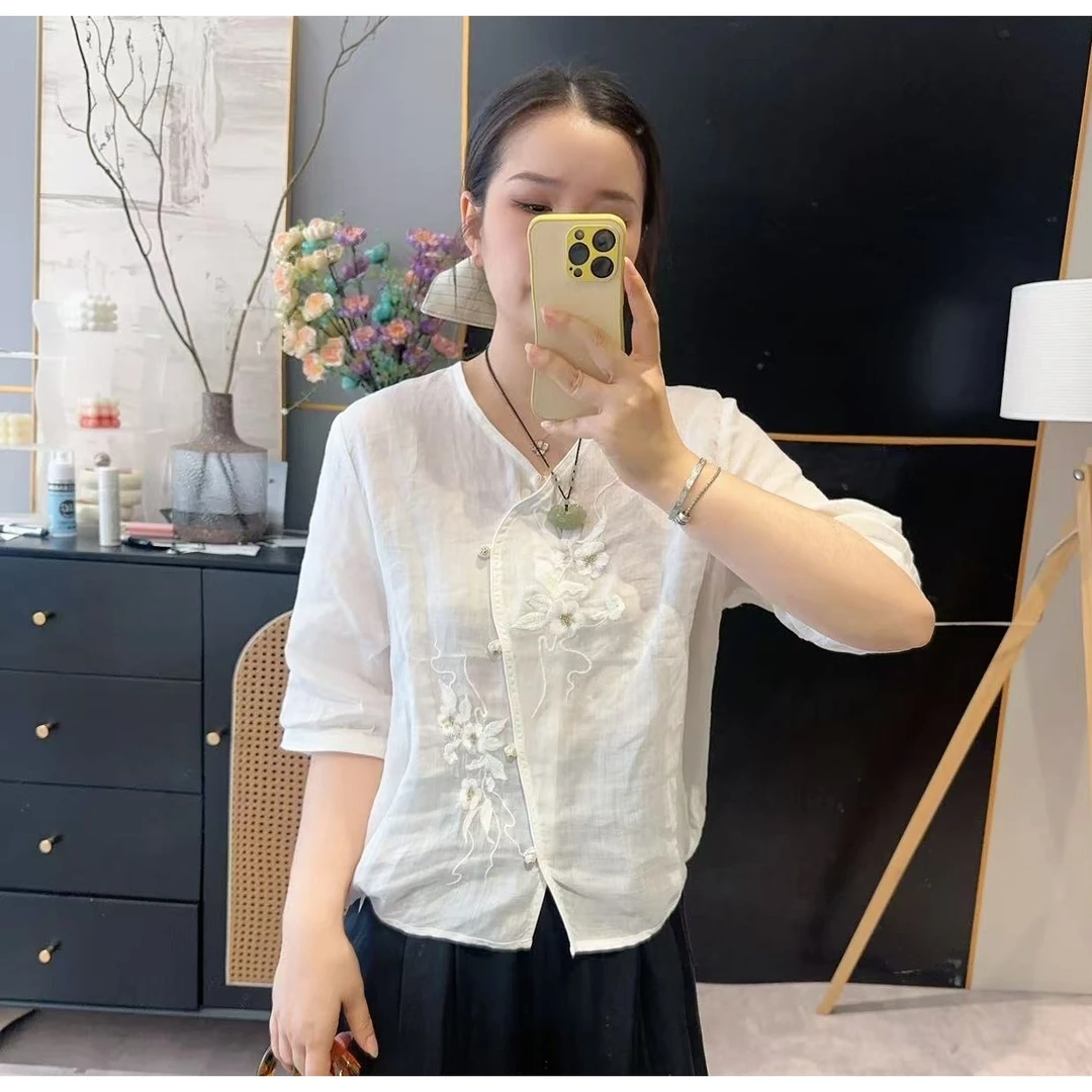 【欧加恋恋】五分袖V领盘扣刺绣花苎麻衬衫新中式夏季 W25052911