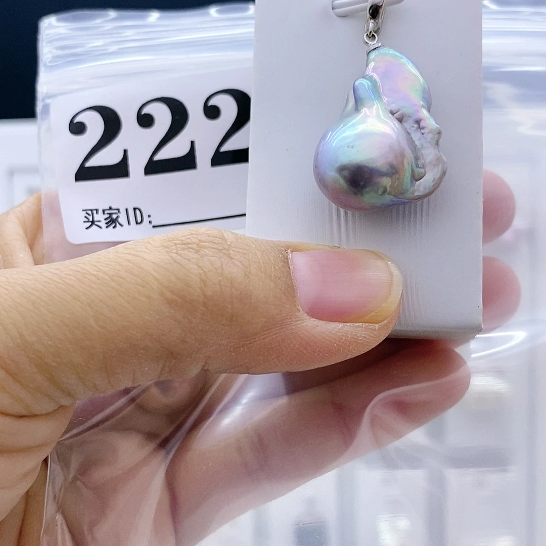 颈饰淡水珍珠钛钢