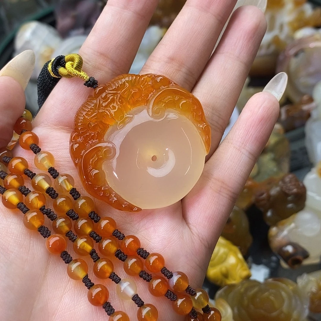 玛瑙/玉髓未镶嵌颈饰
