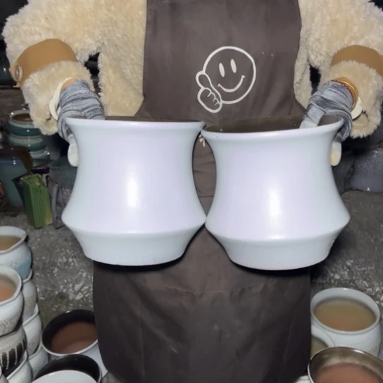 红陶口20高20瑕疵