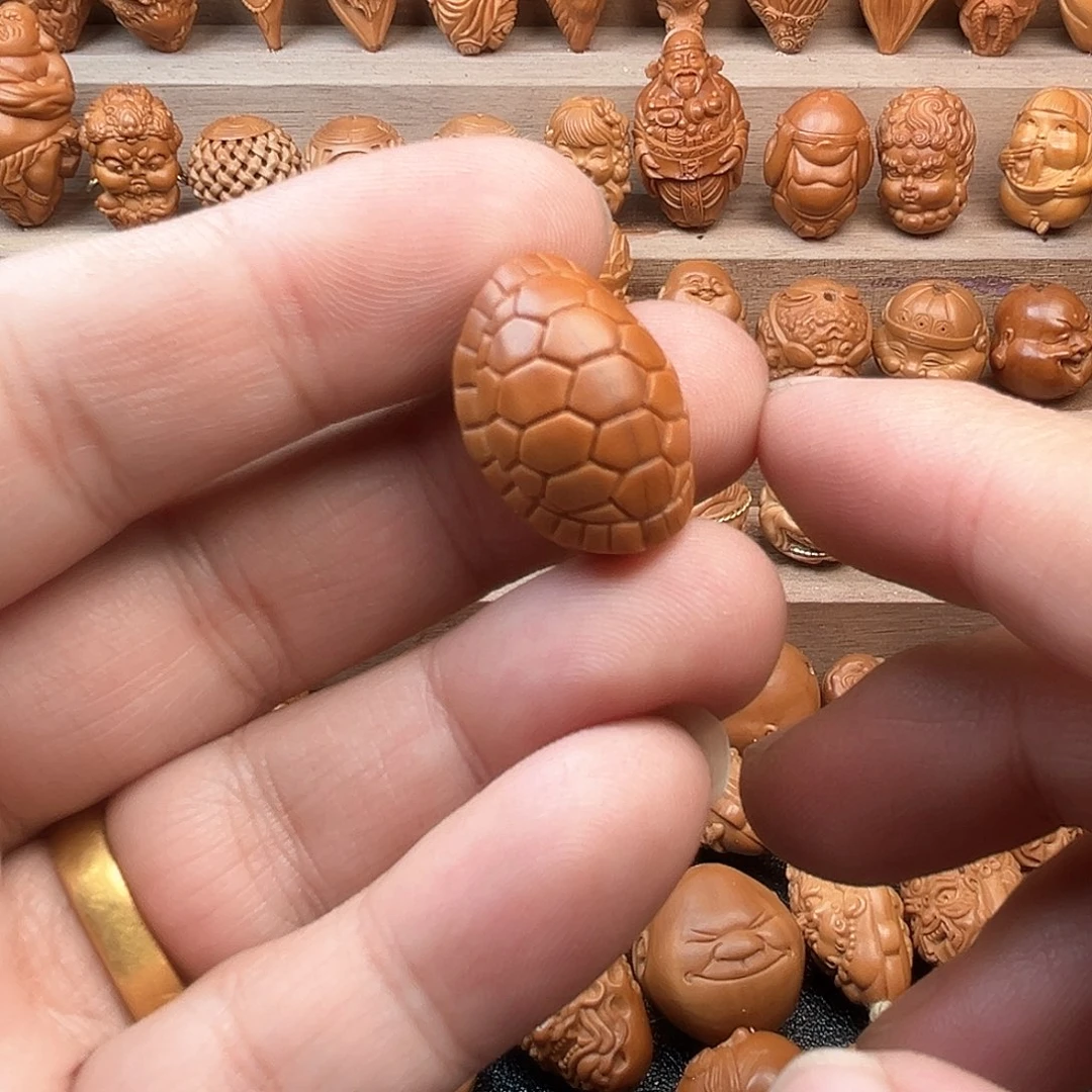 橄榄核吊坠16.5富甲天下