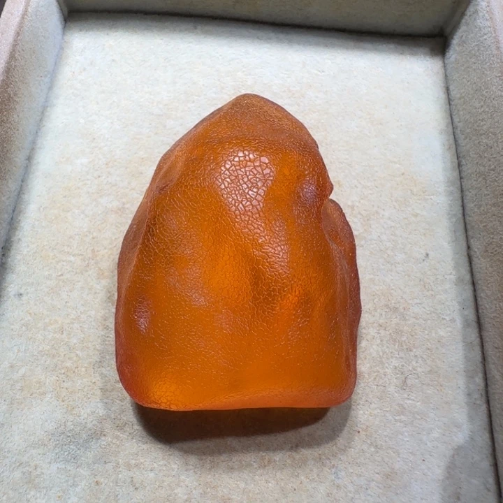 未镶嵌定制琥珀专属定制