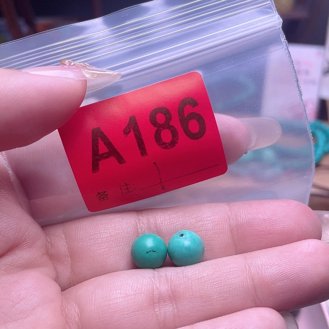 十堰原生态绿石头特色手工配饰