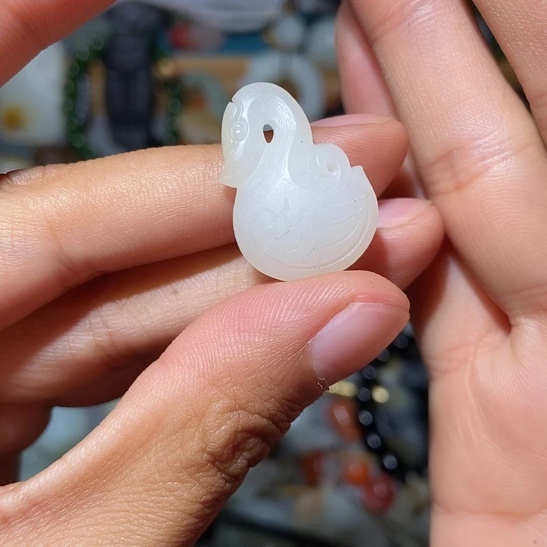 和田玉（糖玉）未镶嵌颈饰