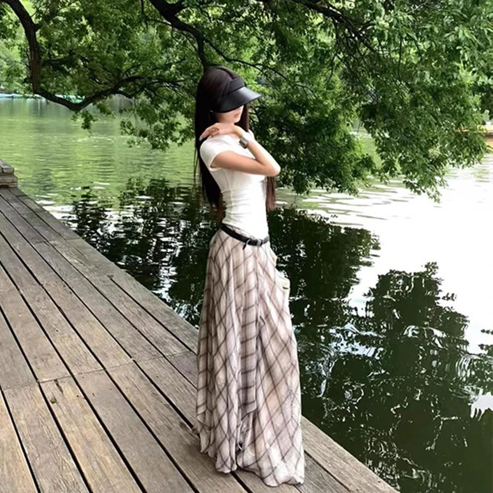 夏日清新自由休闲慵懒高腰显瘦松弛垂感飘逸格纹半身裙女气质长裙