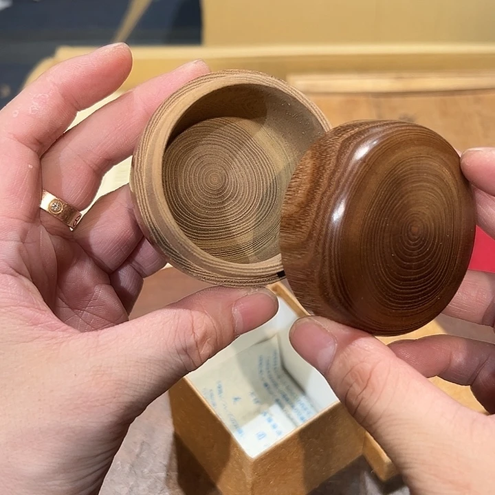 瓷器周边默认瑕疵1