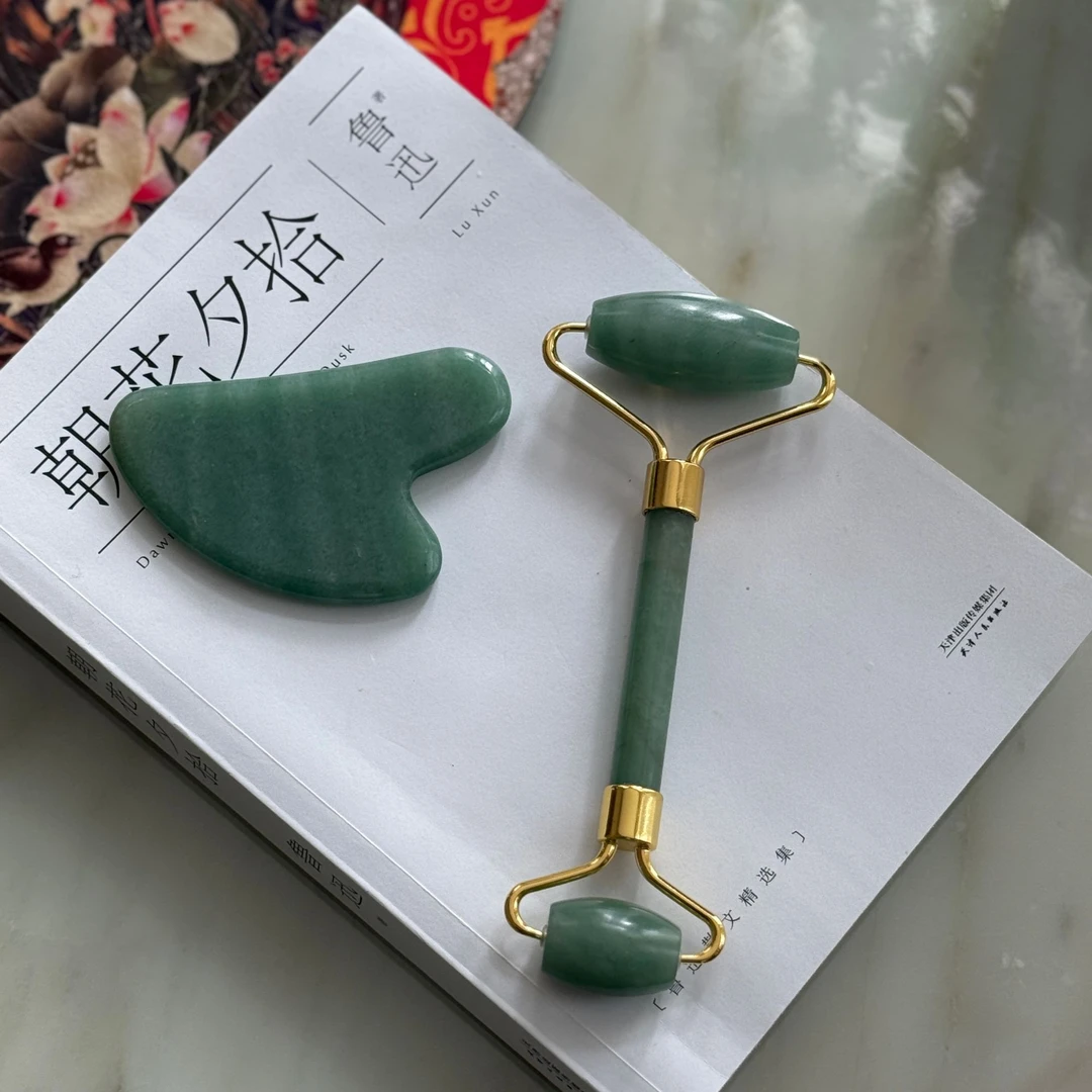 [奇居视频]东陵爱心刮痧片配两头脸部按摩器创意装饰礼品摆件#G1