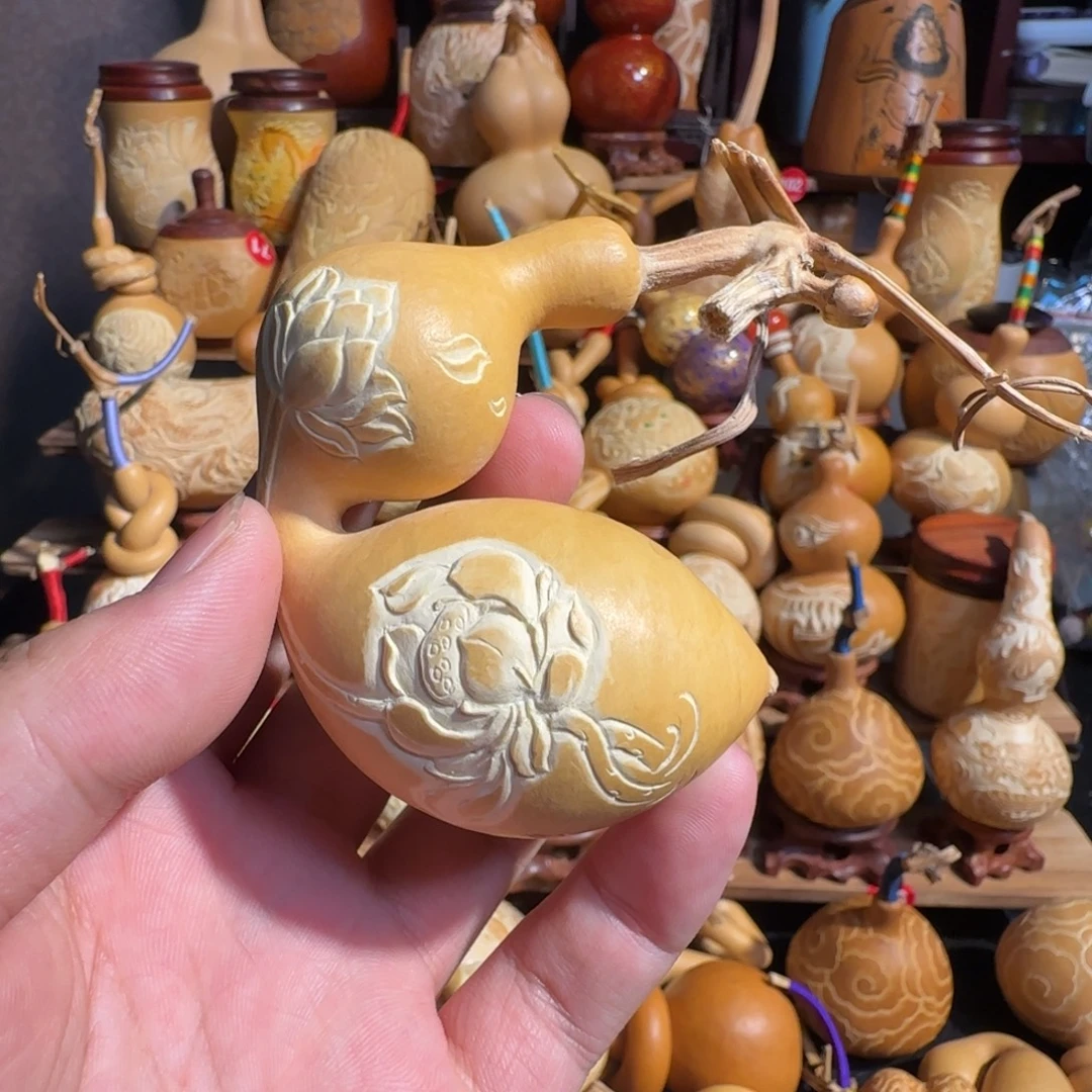 有机玻璃荷花蚂蚁