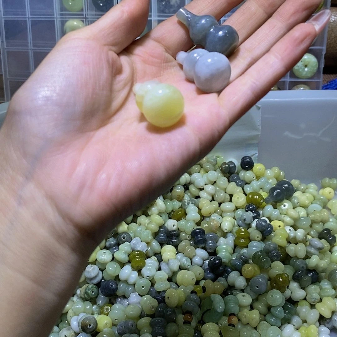 蛇纹石玉未镶嵌其他160