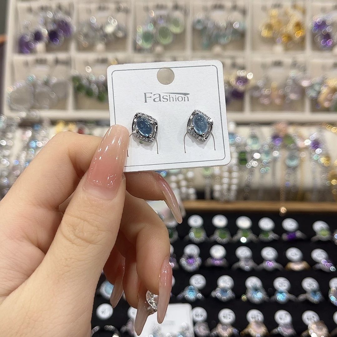 米***念银S925镶嵌海蓝宝石耳坠