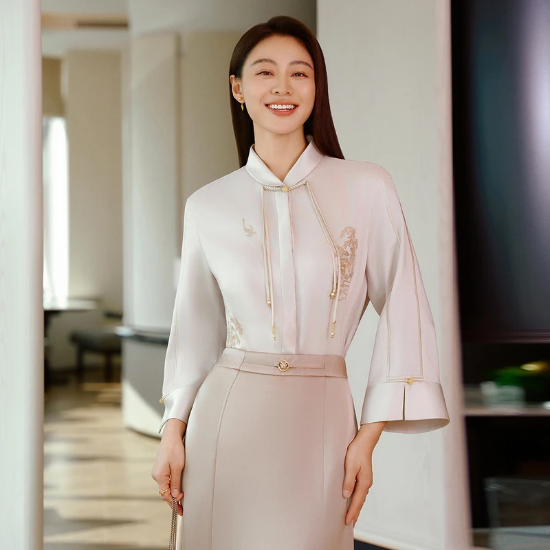 EP雅莹高端系列 优雅小立领喇叭袖七分袖衬衫 2025春夏新款2204A