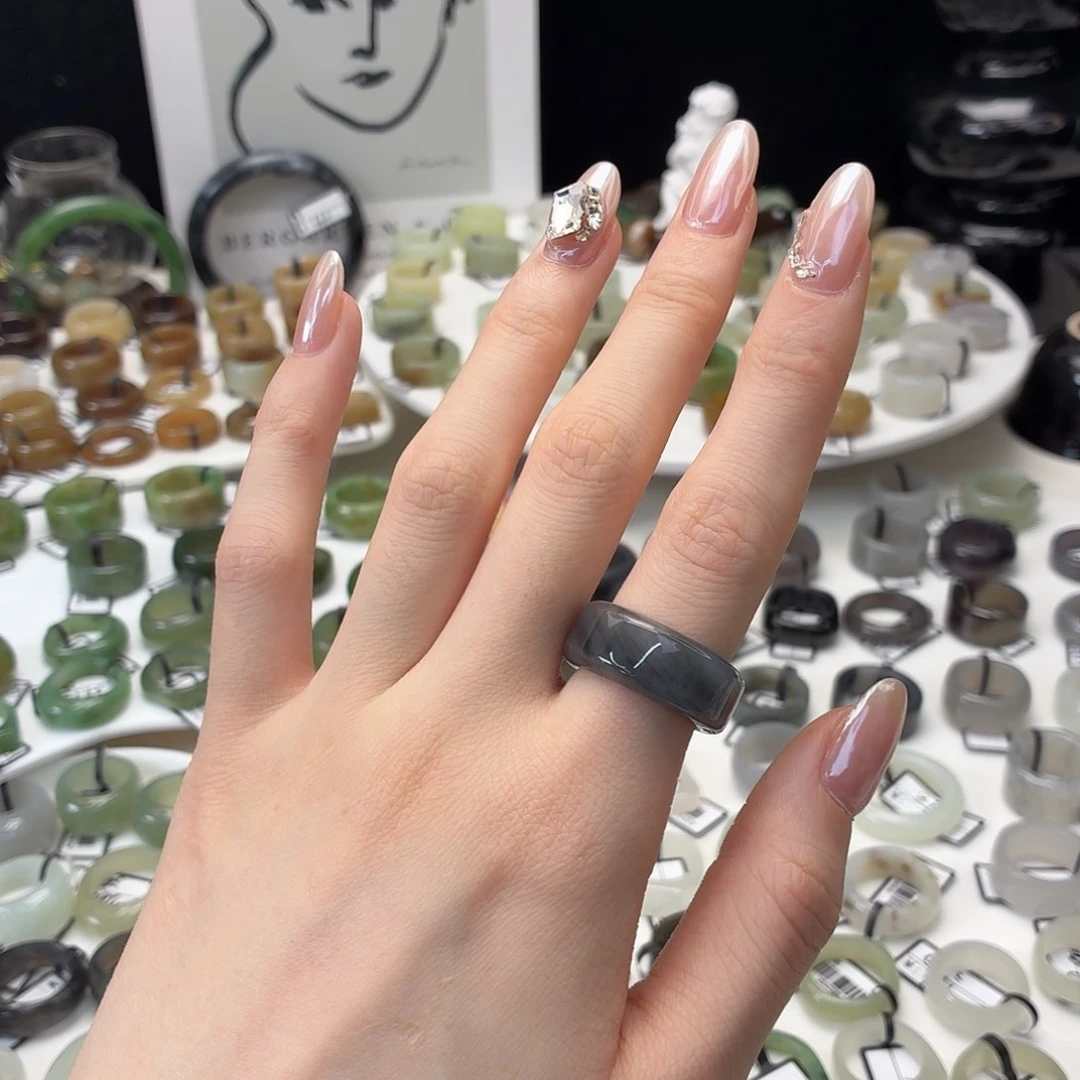 和田玉（糖玉）未镶嵌戒指z12青花圆切17.6