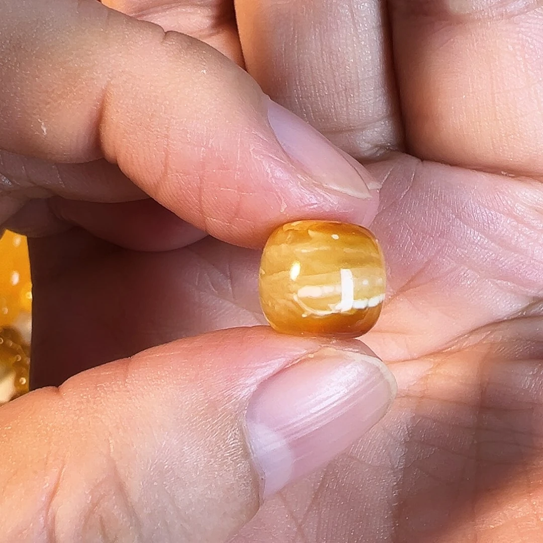 琥珀未镶嵌裸石琥珀蜜蜡千层雪虎皮纹老型珠单珠11.1mm