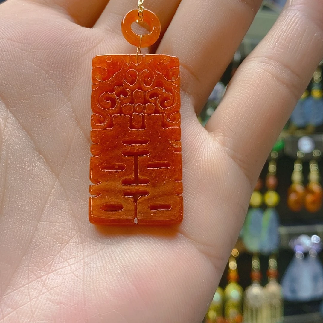 未镶嵌翡翠耳饰翡翠