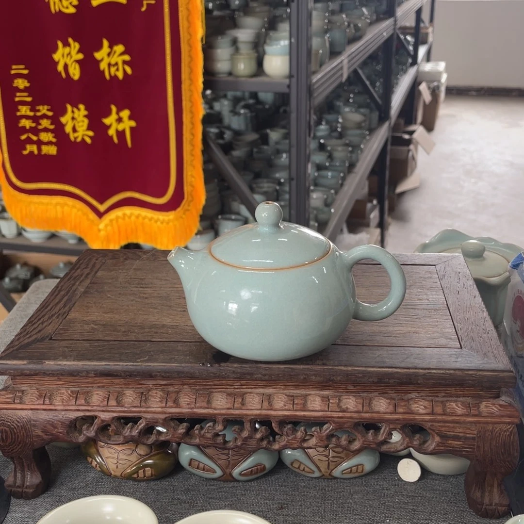 瓷片天青明星款西施壶